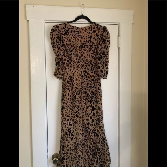 ZY Leopard Print Midi Dress with slit Size XS - Picture 14 of 16